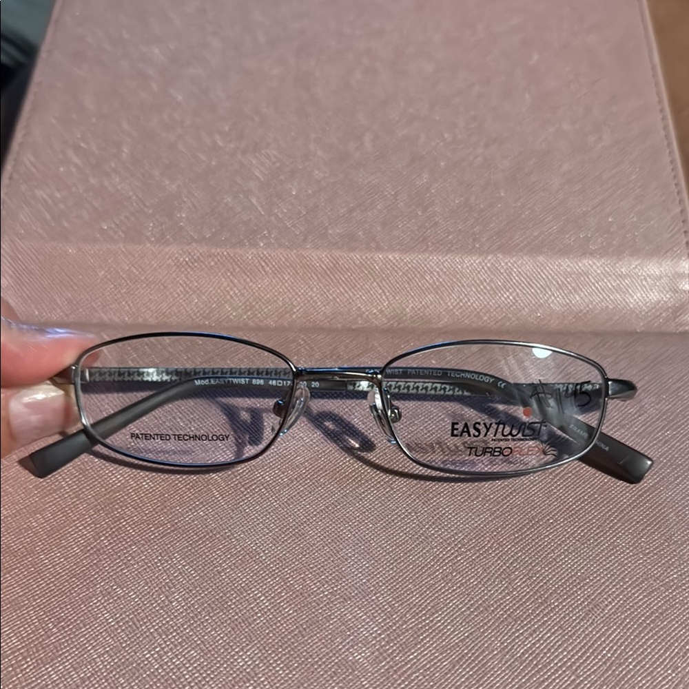 EasyTwist Turbo Black Glasses